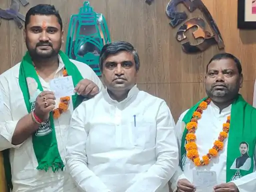 अति-पिछड़े समाज को साधने में जुटे तेजस्वी,JDU के प्रदेश महा-सचिव RJD में शामिल.