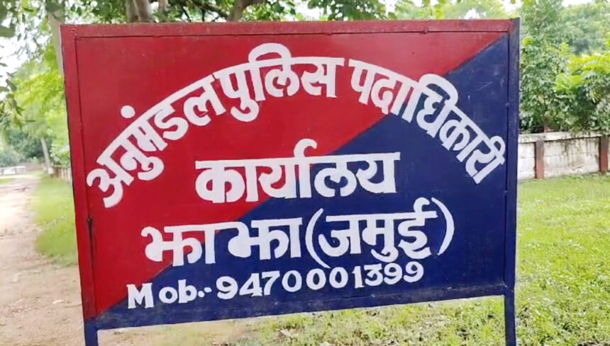 हॉस्टल में मिला इंजीनियरिंग छात्रा का शव, पुलिस ने दरवाजा खोला तो रह गए हैरान