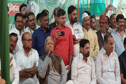 चुनाव से पहले पुराने अंदाज में लालू यादव, कर रहे हैं तेजस्वी सरकार बनने का दावा.