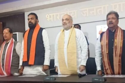 अमित शाह ने कमजोर बूथों को मजबूत करने का नेताओं को दिया निर्देश.