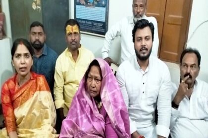 पासवान फैमिली में महाभारत,रामविलास की पत्नी बोलीं-गांव से दिल्ली तक चाहिए हिस्सा.