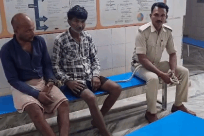 बेगूसराय में मंदबुद्धि लड़की से गैंगरेप, ग्रामीणों ने आरोपियों को पकड़कर पुलिस को सौंपा