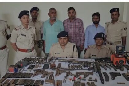 अंडों की जगह निकले हथियार! पोल्ट्री फार्म में चलता था खतरनाक धंधा!