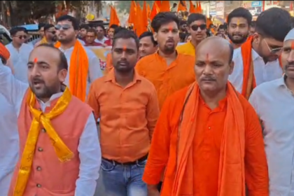 रामनवमी की पूर्व संध्य पर निकली अद्भुत शोभायात्रा, स्वर्ण मढ़ित अश्वमेध यज्ञ का घोड़ा बना आकर्षण का केंद्र