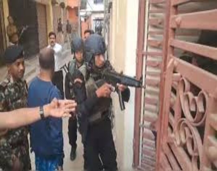 पटना में STF और बदमाशों में मुठभेड़,2 गिरफ्तार.