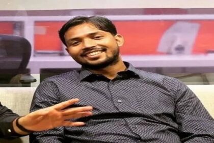 खान सर के खिलाफ छात्र नेता ने खोला मोर्चा,कहा-1000 करोड़ का हिसाब दीजिये.....