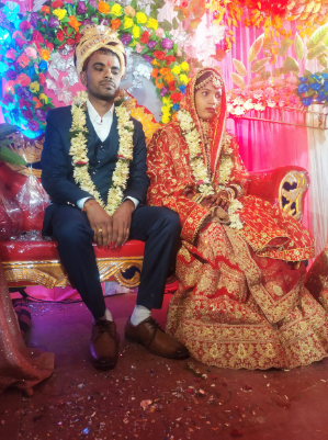 मुंगेर में जयमाला के बाद दुल्हन प्रेमी संग घर छोड़ गई, बारात खाली हाथ लौटी