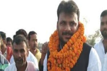 बक्सर में रामनवमी को लेकर विशेष तैयारी,श्रद्धालुओं पर हेलीकॉप्टर से पुष्प वर्षा.
