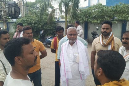 बक्सर में तीन दिन से जारी है अपराधियों का तांडव,दिनदहाड़े RJD नेता को मारी गोली.