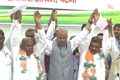 BJP-JDU को चुनाव से पहले बड़ा झटका, कांग्रेस में शामिल हुए दो बड़े नेता.