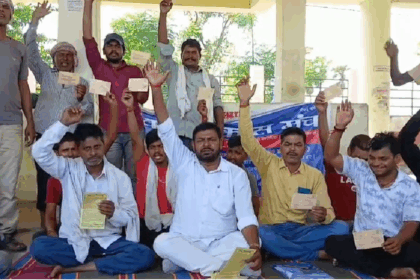 रेलवे लाइन, नहर और ट्रामा सेंटर की मांग पर बसपा नेता का दो दिवसीय सत्याग्रह