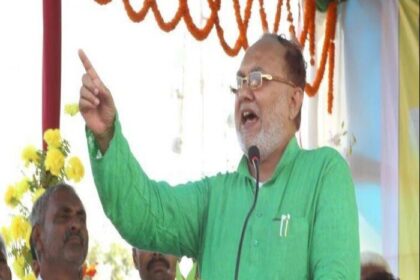 अब्दुल बारी सिद्दीकी ने पप्पू यादव पर बोला हमला,पहले पार्टी में स्थिर हों पप्पू,फिर CM बनने का सोचें'.