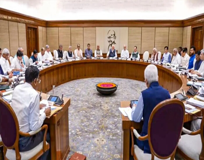 ऑपरेशन सिंदूर के बाद एलओसी पर हाई अलर्ट, आज दिल्ली में सर्वदलीय बैठक .