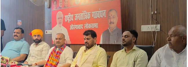 औरंगाबाद में गरजे बृजभूषण शरण सिंह — “मुझे जाति से मत जोड़िए, सबका साथ मिला तभी यहां तक पहुंचा”