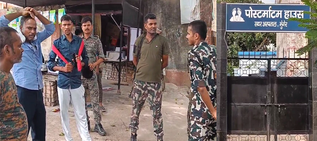 बिहार: अपहृत HAM पार्टी के नेता राकेश कुमार का शव 5 दिन बाद 5 फीट गहराई में गड़ा मिला, परिजनों ने शव लेने से किया इनकार बिहार: अपहृत HAM पार्टी के नेता राकेश कुमार का शव 5 दिन बाद 5 फीट गहराई में गड़ा मिला, परिजनों ने शव लेने से किया इनकार