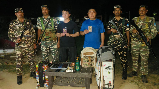 भारत-नेपाल सीमा पर पकड़े गए दो चीनी नागरिक, मोबाइल में मिले भारत विरोधी और खालिस्तान समर्थक वीडियो