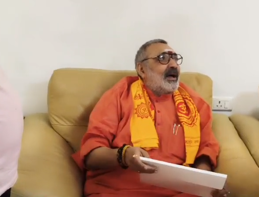 बिहार में 'नीतीश युग' का समापन: गिरिराज सिंह का बड़ा बयान, कहा- "नीतीश की मर्जी से ही तय होगा अगला मुख्यमंत्री"