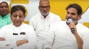 क्या उदय को अध्यक्ष बना संन्यासी बनने जा रहे प्रशांत किशोर, करने लगे हैरान करने वाली बातें