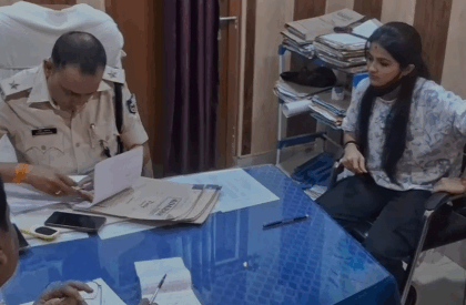 गोपालगंज में माही-मनीषा के प्रोग्राम में बवाल, छेड़छाड़ और मारपीट का वीडियो वायरल, एफआईआर दर्ज