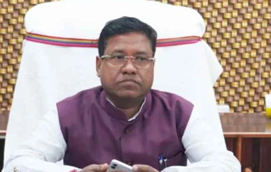 संतोष सुमन का बयान: कांग्रेस नेता राहुल गांधी का बिहार दौरा निरर्थक साबित होगा, अब विकास की राजनीति चलेगी
