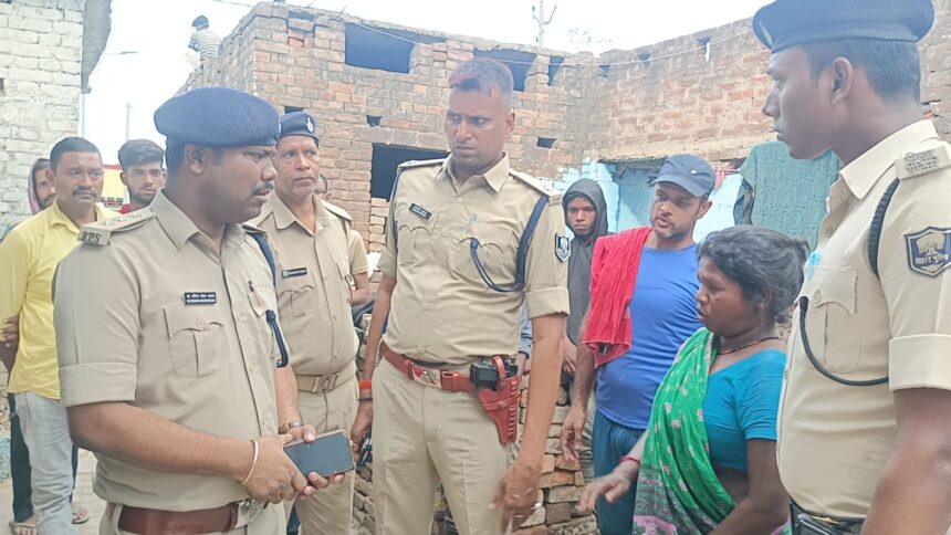 बेगूसराय में दिनदहाड़े हत्या: मामूली विवाद में साले ने कुदाल से काटकर किया जीजा का कत्ल, आरोपी गिरफ्तार