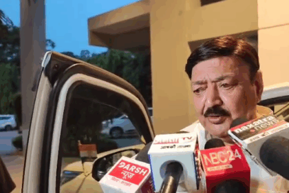 बिहार में कांग्रेस ने तेज की सियासी तैयारी: विधायक अजीत शर्मा बोले – "युवाओं को नौकरी दो या सत्ता छोड़ो"