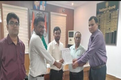 भागलपुर के डीएम के खिलाफ अभियंताओं ने खोल मोर्चा.