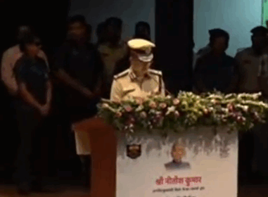 बिहार में 22 हजार नवनियुक्त सिपाहियों को मुख्यमंत्री नीतीश कुमार ने सौंपा नियुक्ति पत्र, दिलाई शराबबंदी की शपथ