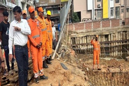 पटना में बिल्डिंग के गिरने का खतरा, पहुंची NDRF की टीम, रास्ते बंद, इलाका खाली.