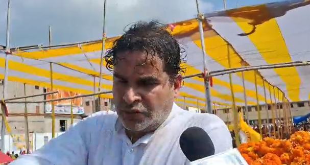 प्रशांत किशोर का बड़ा हमला: "नीतीश कुमार झूठा नियुक्ति पत्र दे रहे, तेजस्वी यादव 'कट्टा वाले', अशोक चौधरी सर्वदलीय नेता"