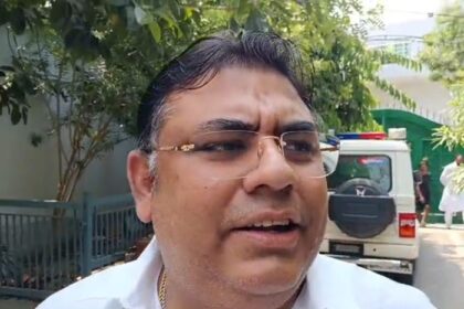 लालू यादव के शरण मे पहुंचे JDU के नेता, चुनाव से पहले हो सकता है बड़ा खेल?