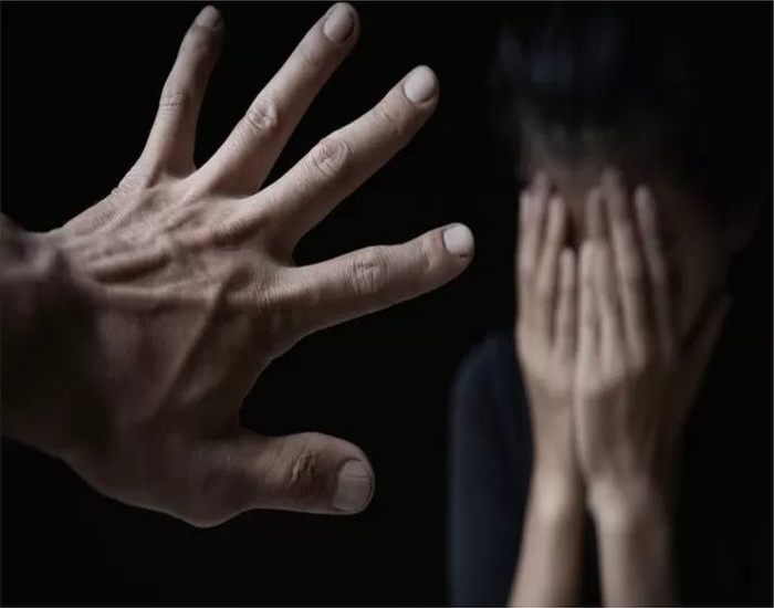 पूर्व मंत्री के बेटे पर लगा था गैंग-रेप का आरोप, अब बयान क्यों बदल रही है लड़की?