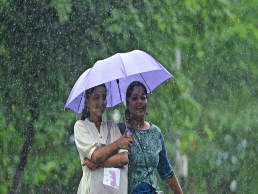 तैयार रहें बिहार! 28 जिलों में येलो अलर्ट, मौसम विभाग ने किया अलर्ट...
