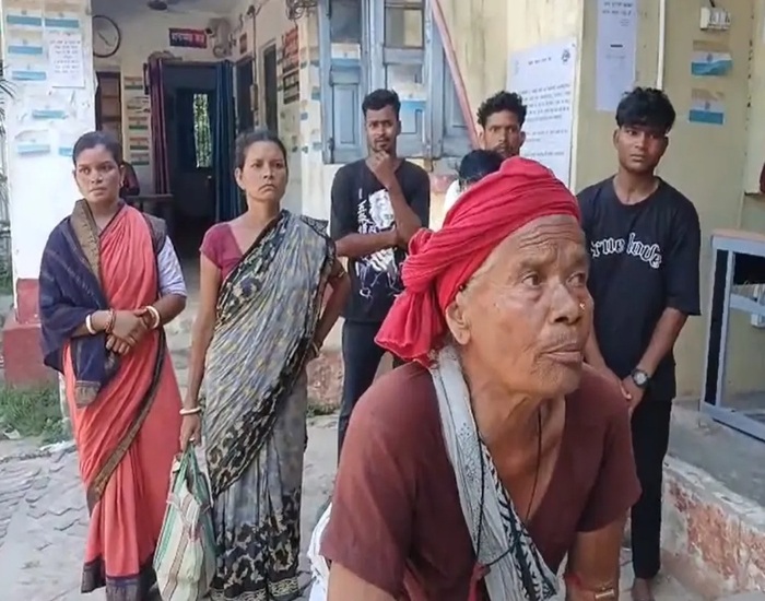 पूर्णिया के पीड़ित परिवार से राहुल गांधी ने की फोन पर बात, पांच लोगों को जला दिया गया था जिंदा.