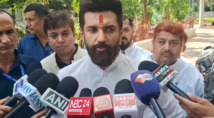 चिराग पासवान की राज्यपाल से मुलाकात, तेजस्वी-राहुल पर कड़ा हमला, विपक्ष पर तीखी टिप्पणी