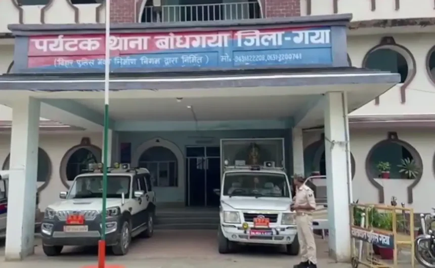 गया में एम्बुलेंस के अंदर युवती से गैंगरेप, बिहार में बेटियों की सुरक्षा पर उठे सवाल