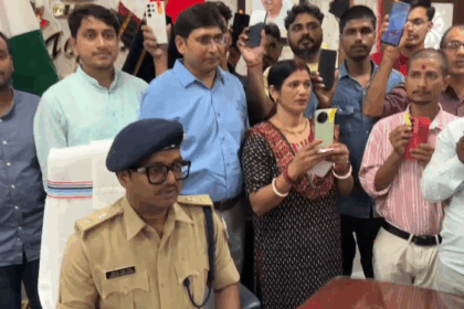 ऑपरेशन मुस्कान के तहत बांका पुलिस ने 40 गुमशुदा मोबाइल किए बरामद