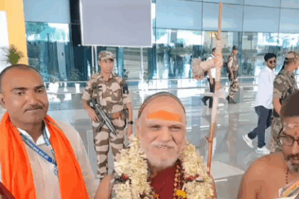 सनातन महाकुंभ के लिए पटना में धर्मगुरुओं का आगमन शुरू, विशाखापट्टनम के स्वामी स्वरूपानंद सरस्वती पहुंचे
