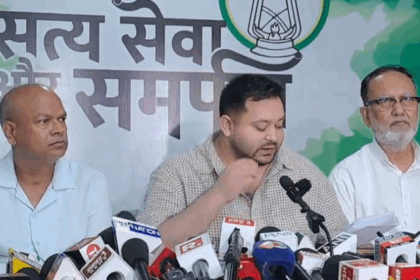 तेजस्वी यादव का सरकार पर आरोप: "वोटर लिस्ट से गरीबों के नाम हटाकर छीना जाएगा राशन और पेंशन"
