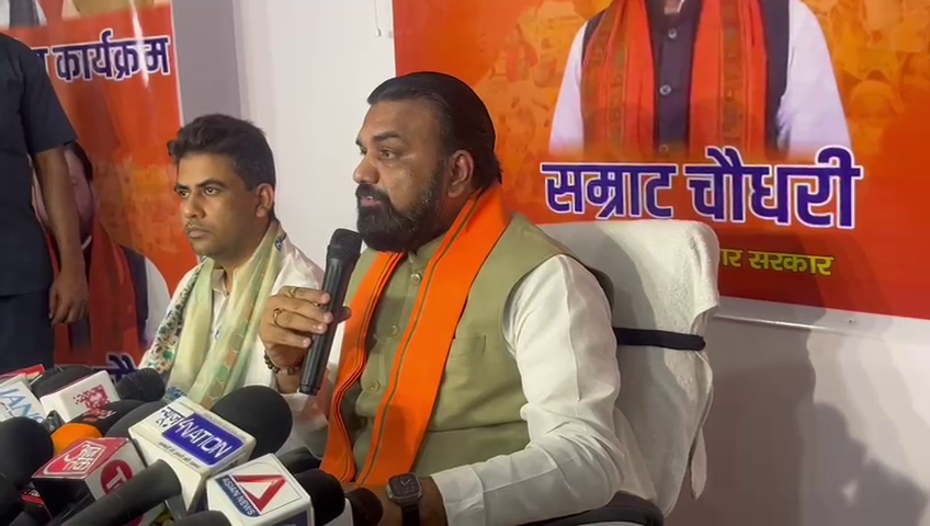 CAG रिपोर्ट पर सम्राट चौधरी का पलटवार: 'विपक्ष बेवजह का मुद्दा बना रहा है'