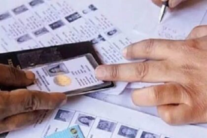 बिहार के गयाजी में मकान नंबर-6 में 947 वोटर,वोट चोरी या BLO की गलती?