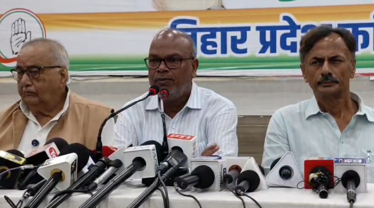 शेखपुरा में तेजस्वी-दीपांकर संभालेंगे वोटर अधिकार यात्रा की कमान, लखीसराय से जुड़ेंगे राहुल गांधी.