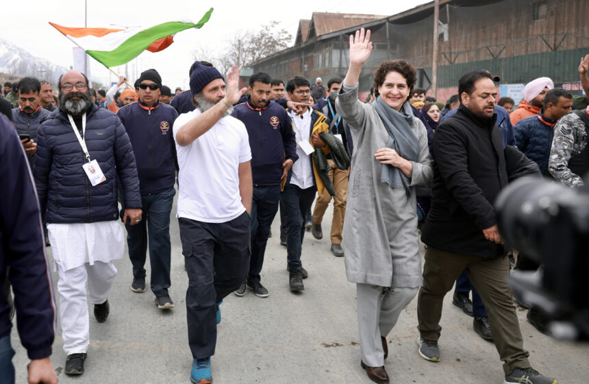 राहुल गांधी की 'वोट अधिकार यात्रा' में जुड़ेंगे कई बड़े नेता, प्रियंका भी होंगी शामिल