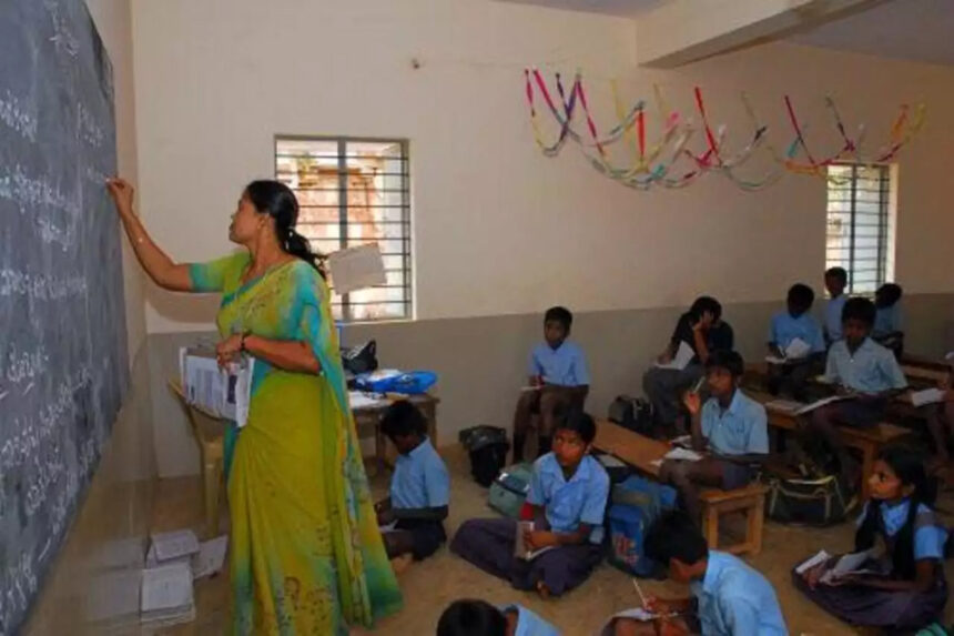 शिक्षकों के स्थानांतरण से जुदा बड़ा फैसला-अब नहीं होगा झोल, जिला स्थापना समिति करेगी ट्रांसफर-पोस्टिंग