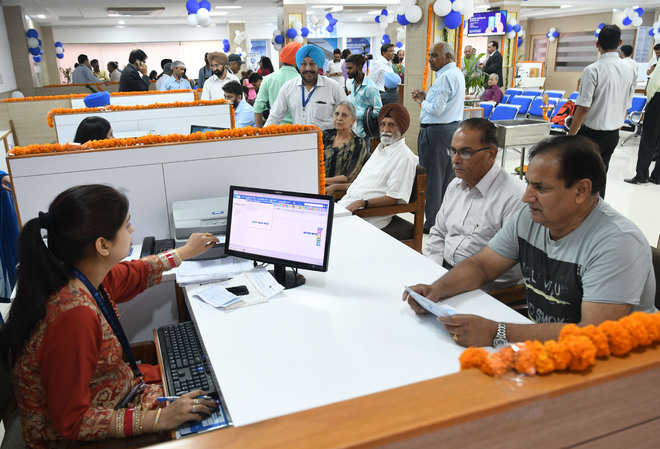 SBI क्लर्क की नौकरी पाना अब आसान, जानिए आवेदन की पूरी प्रक्रिया...
