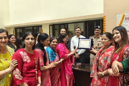 डीजीपी समेत सीनियर अफसरों ने बंधवाई राखी, बोले– महिलाओं की सुरक्षा है सर्वोपरि...