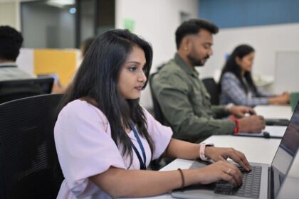 वर्कप्लेस पर नया कल्चर: जेन Z कर रहे हैं ‘भूतिया इस्तीफा’, वजह आपको चौंका देगी...