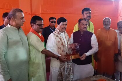 'राहुल की यात्रा सिर्फ टिकट चाहने वालों की भीड़': शाहनवाज हुसैन का तीखा हमला
