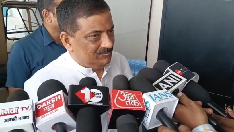 जेडीयू नेता संजय झा ने राहुल गांधी की 'वोटर अधिकार यात्रा' को बताया 'पॉलिटिकल पर्यटन यात्रा'