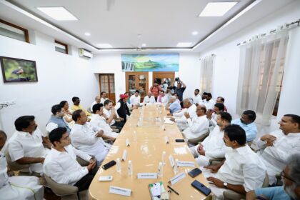 बिहार वोटर लिस्ट में गड़बड़ी और 'वोट चोरी' मामले पर कांग्रेस की बड़ी बैठक, खरगे करेंगे अध्यक्षता
